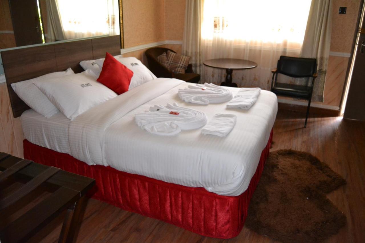 Kunste Hotel Nakuru Kültér fotó