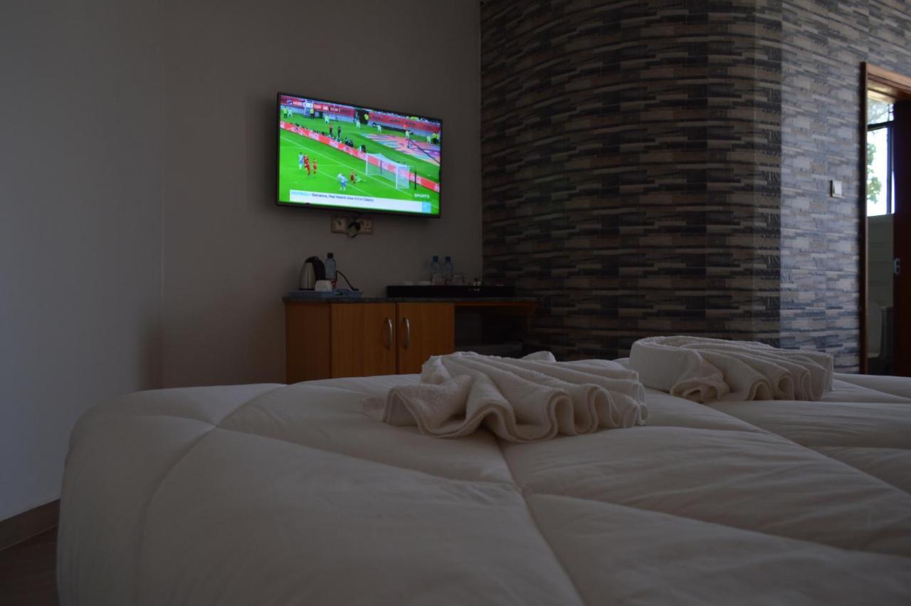 Kunste Hotel Nakuru Kültér fotó